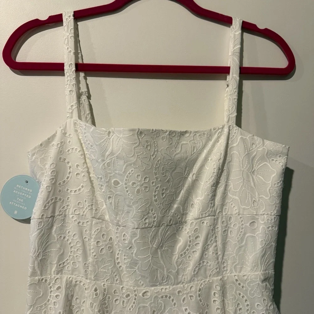 NWT Hill House Margot Dress in White Broderie Anglaise - size medium - Picture 3 of 5